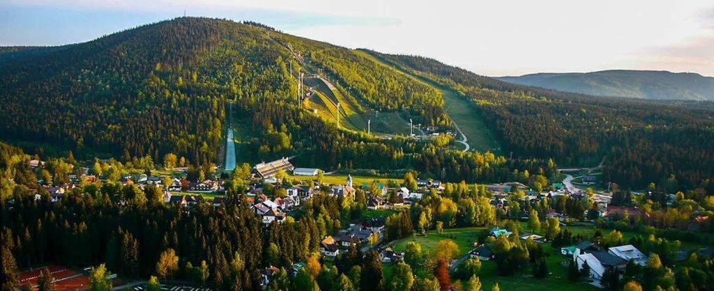 Harrachov Resident Apartments "Terrace & Chill" - High Speed Wifi, Smart Tv, Netflix, Disney Plus Экстерьер фото